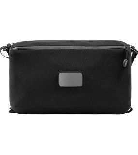 Recyklovaná prírušná taštička Zen > čierna