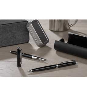 Guľôčkové pero > čierna