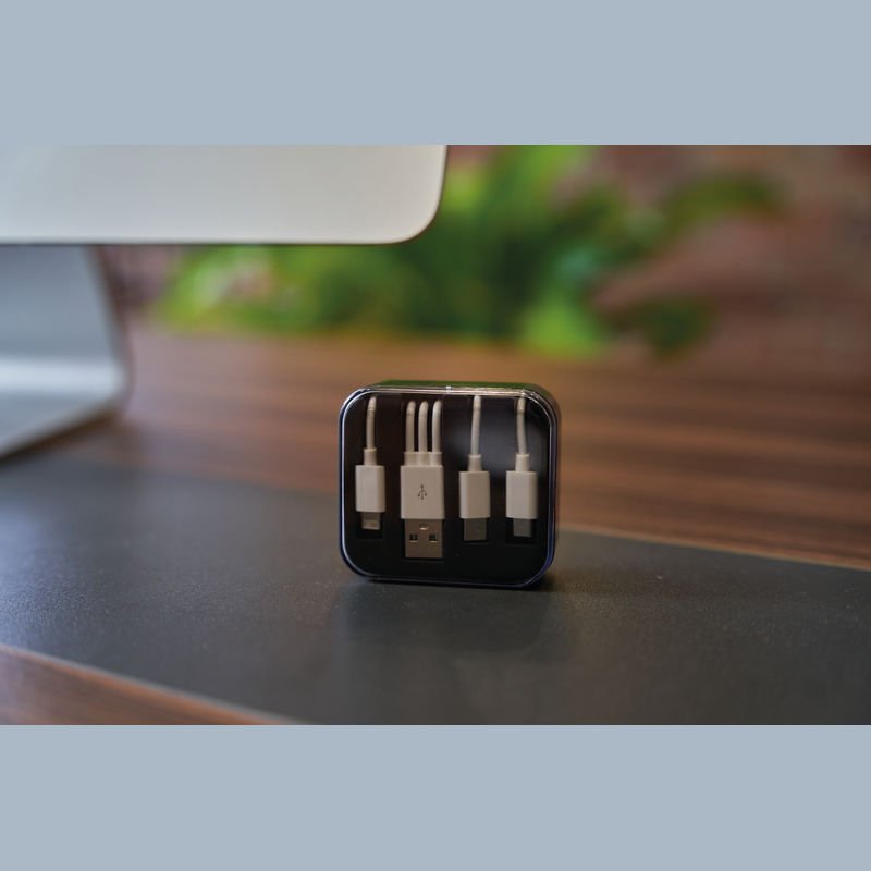 Sada USB káblov v krabici > čierna