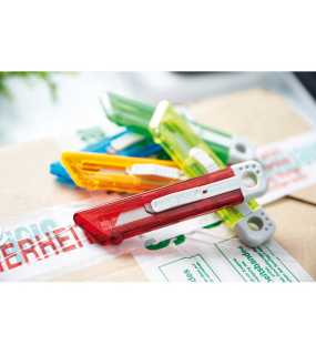 Orezávací nôž > červená