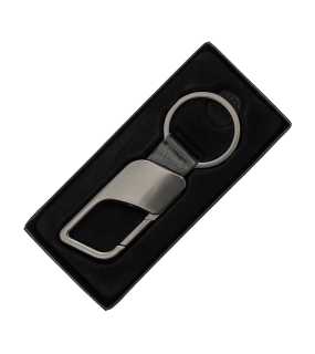 Kovový prívesok  > čierna