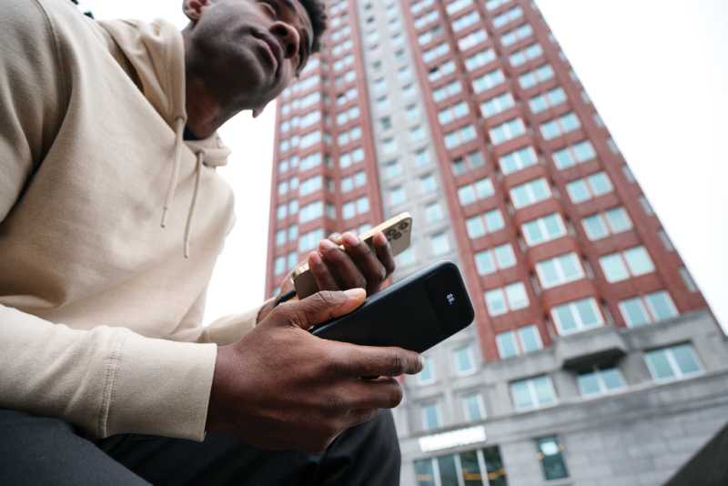 Powerbanka Turbopack 10000mAh s integr. káblami z RCS plastu > čierna