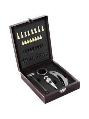 Vínna sada so šachom > hnedá