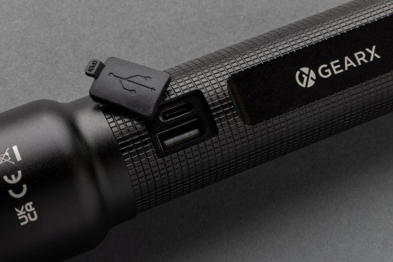 Profesionálne USB svietidlo Gear X z RCS recykl. hliníka > čierna