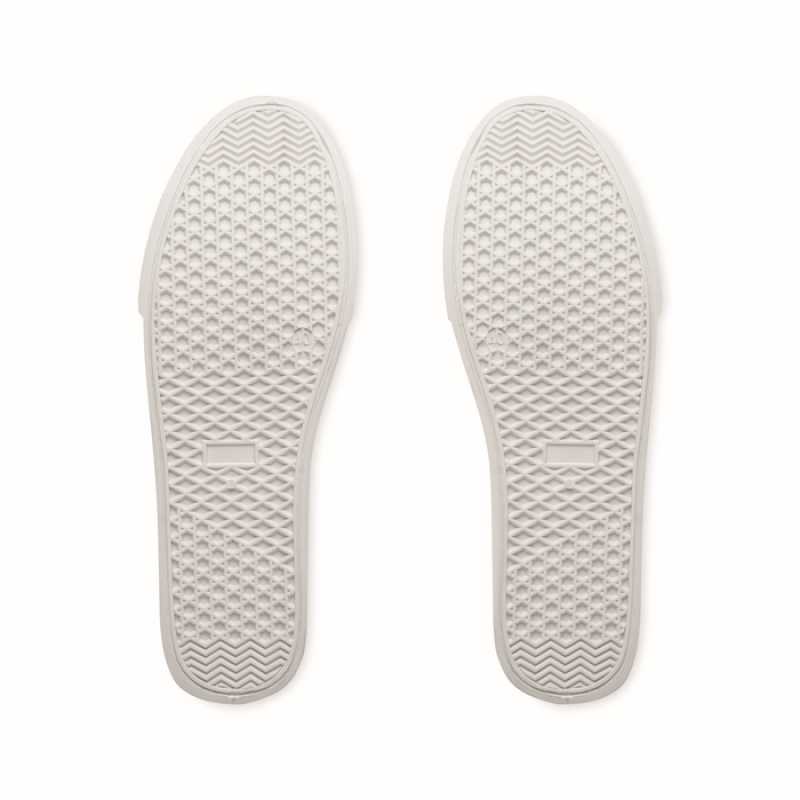 Tenisky z PU > biela