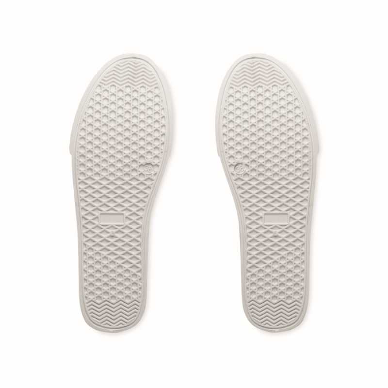 Tenisky z PU > biela