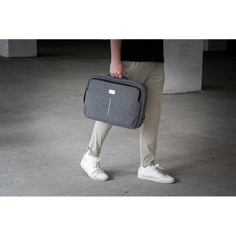 Recyklovaný ruksak/taška na notebook Hybrid > sivá