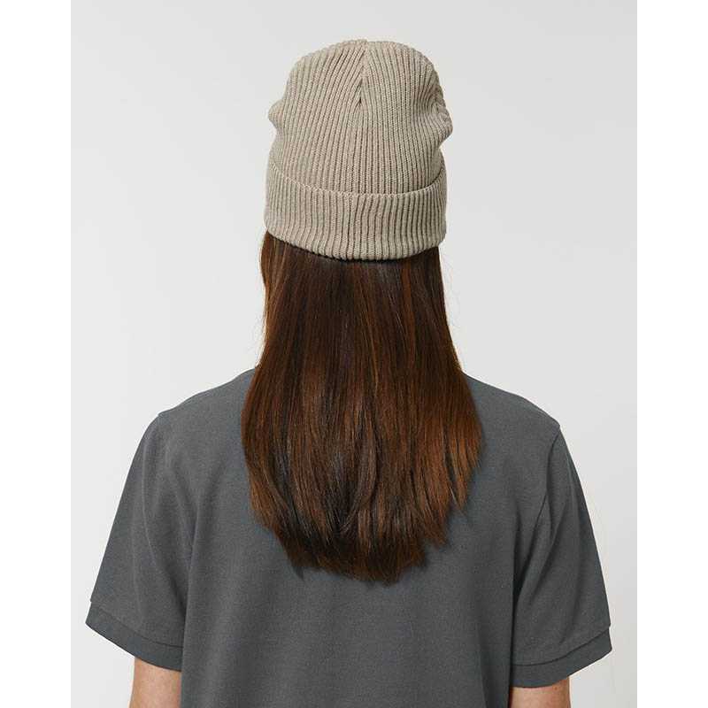 Zimná čiapka (STANLEY\STELLA Fisherman Beanie) > šedá (heather sand)