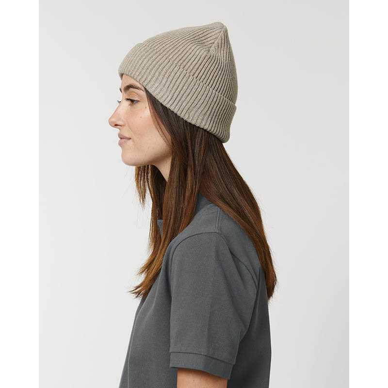 Zimná čiapka (STANLEY\STELLA Fisherman Beanie) > šedá (heather sand)