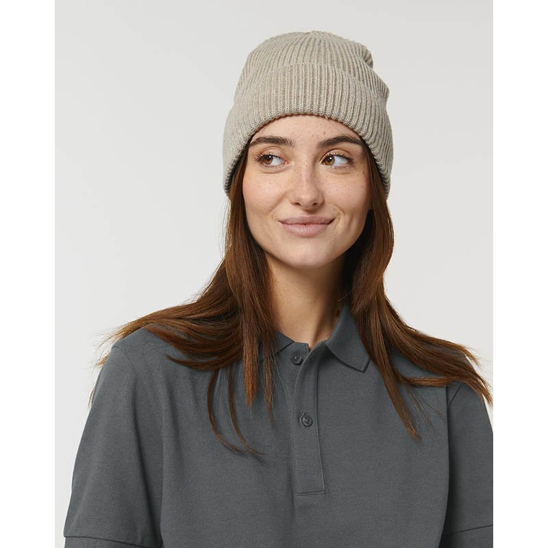 Zimná čiapka (STANLEY\STELLA Fisherman Beanie) > šedá (heather sand)