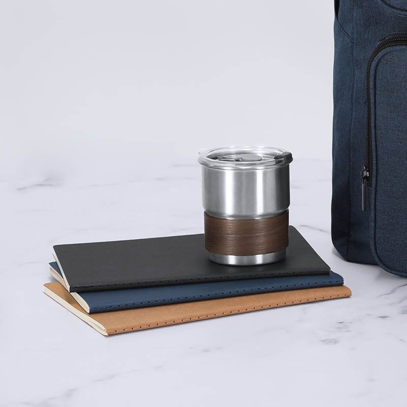 Termo pohár > strieborná