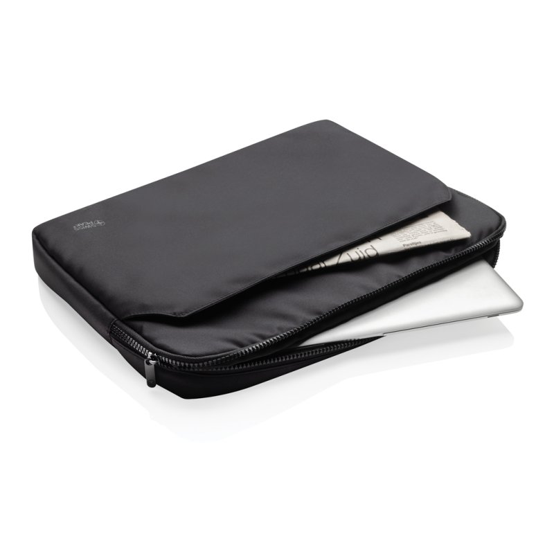 Obal na 15,6" notebook Swiss Peak Essential z RPET AWARE™ > čierna
