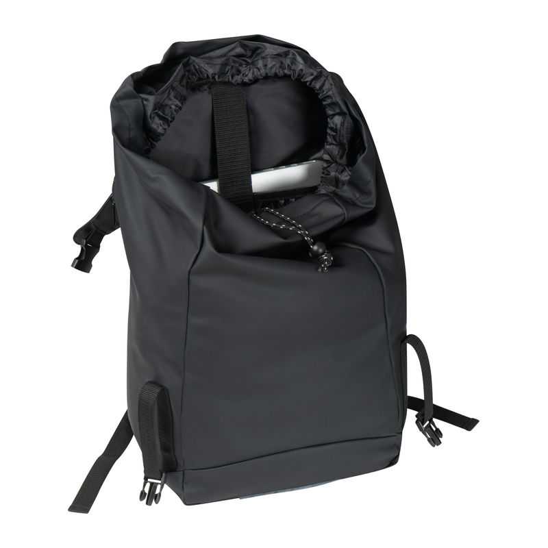 Batoh Tallinn > čierna