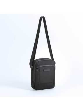 Taška na rameno > čierna