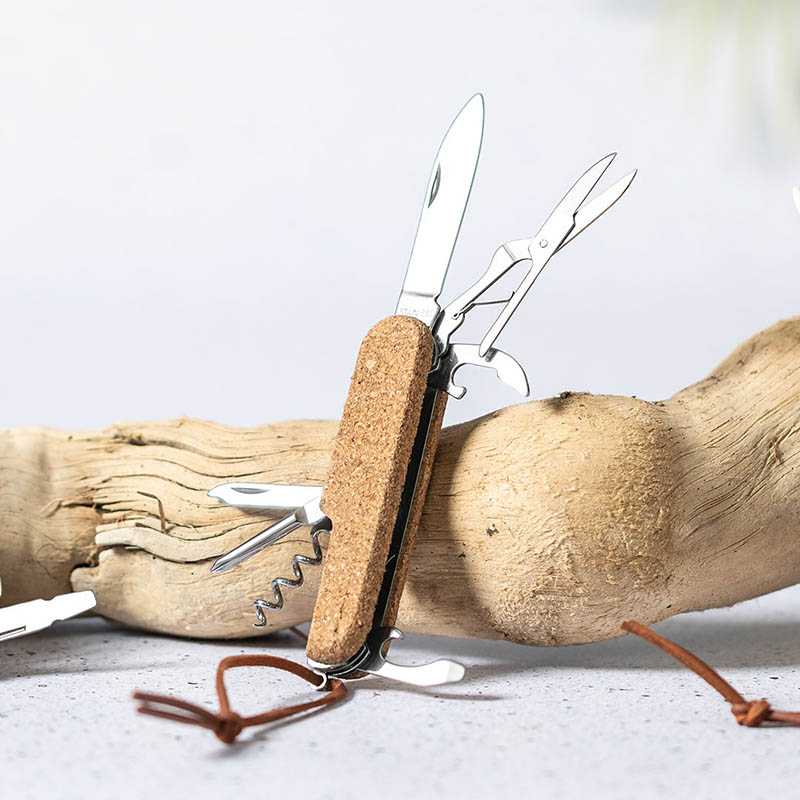 Multifunkční kapesní nůž > viacfarebná