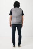 Pánska vesta Iqoniq Meru z recykl. polyesteru > strieborná / šedá > 3XL