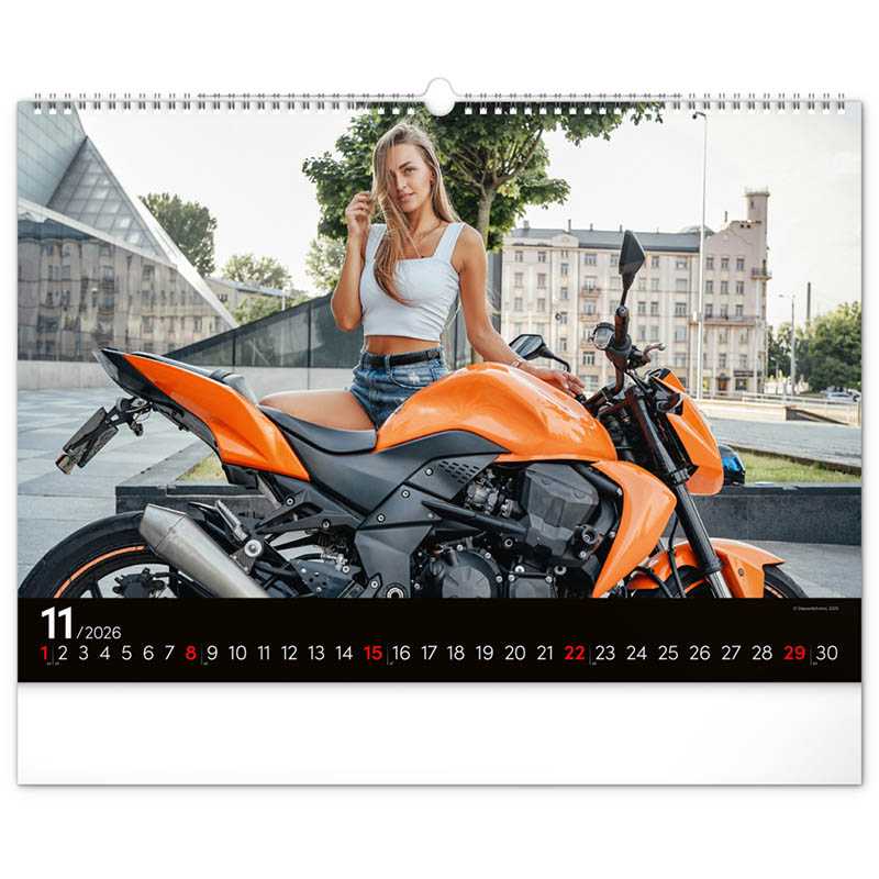 Nástenný kalendár (Girls & Bikes 2026) - 48 x 33 x 1 cm