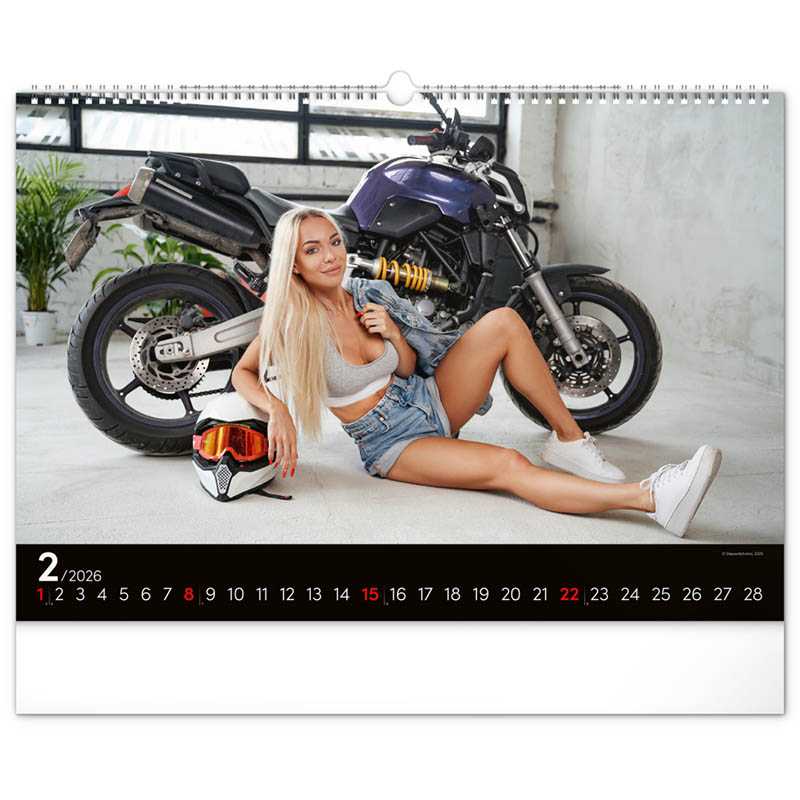 Nástenný kalendár (Girls & Bikes 2026) - 48 x 33 x 1 cm