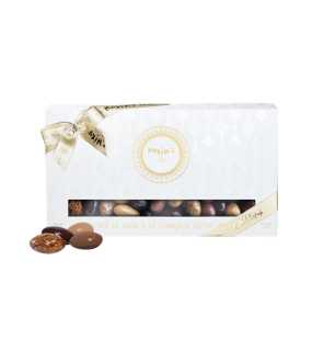 Luxury Gift-Box with 4 assorted chocolate almonds 200 g Maxim’s