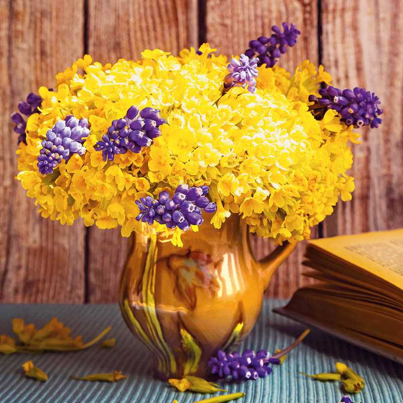 Nástenný kalendár (Kvety 2026) - 30 x 30 x 1 cm