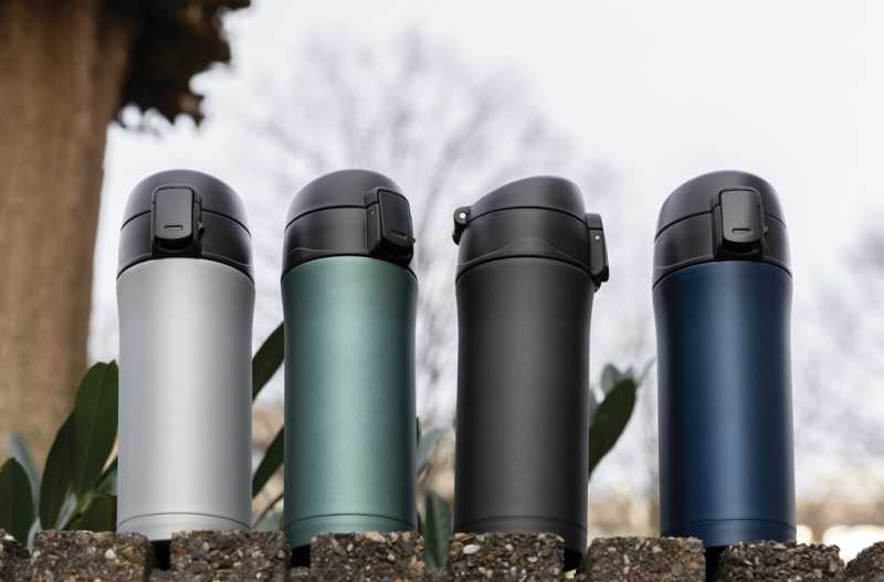 Metalický termohrnček Easy lock > šedá