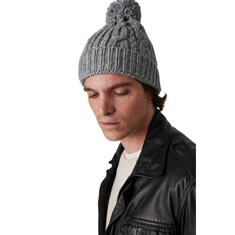 Zimná čiapka (K-UP KNITTED BEANIE) > červená / biela / modrá (navy)
