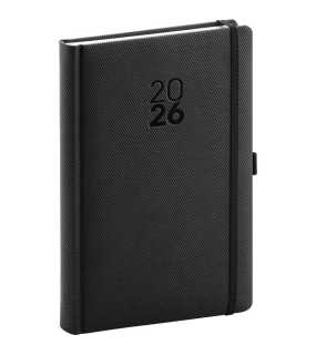 Diár (Diamante 2026) - 15 x 21 x 3 cm  > čierna > denný A5