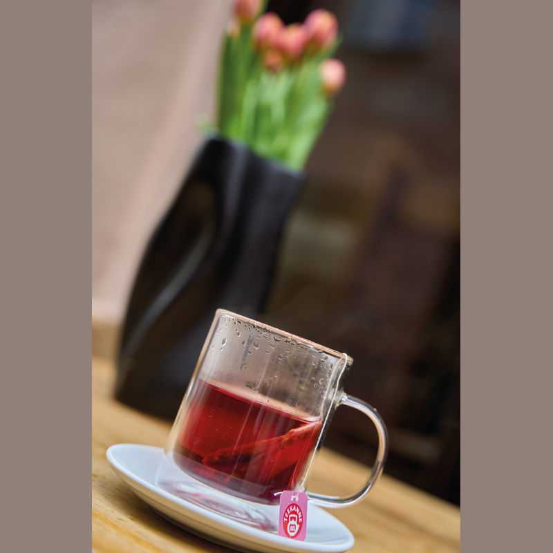 Dvojstenný sklenený hrnček Caracas, 350 ml > transparentná